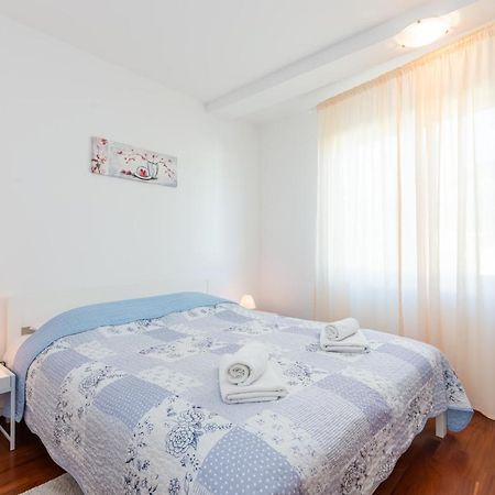 Apartment Mimoza 5, Baska, Krk Baška Exterior foto