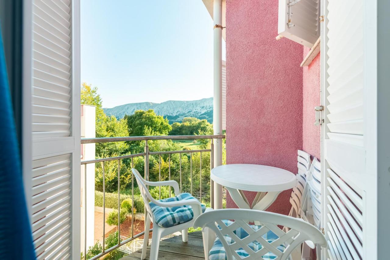 Apartment Mimoza 5, Baska, Krk Baška Exterior foto