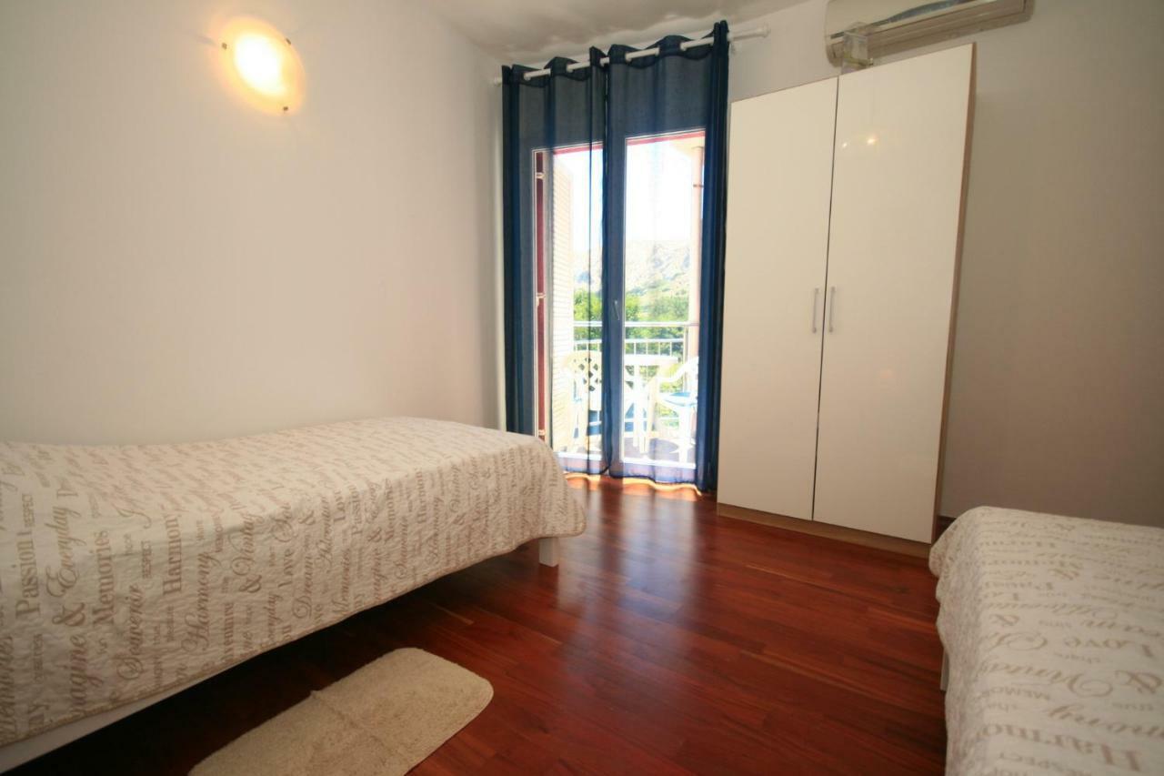 Apartment Mimoza 5, Baska, Krk Baška Exterior foto