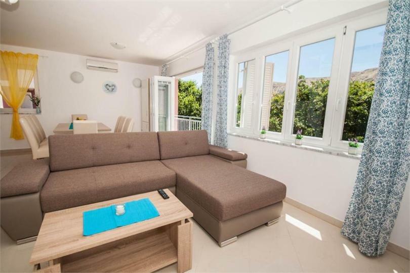 Apartment Mimoza 5, Baska, Krk Baška Exterior foto